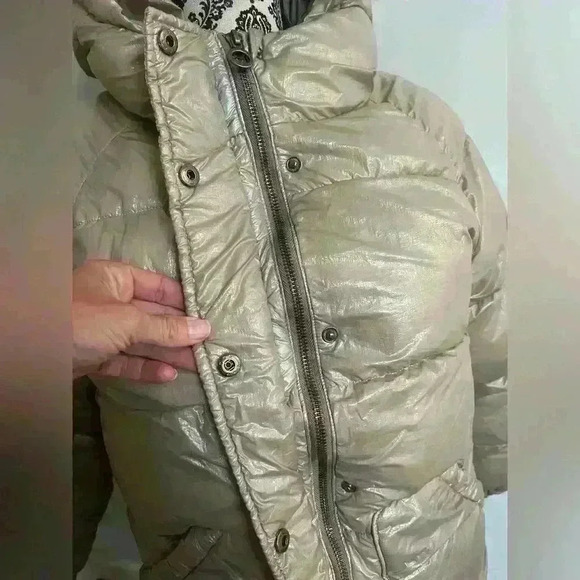 Noize Iridescent Puffer Coat Size XS - Picture 3 of 10